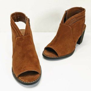 Sonoma Tan Themla Peep Toe Suede Ankle Boots Booties Heels Block Heel Size 5
